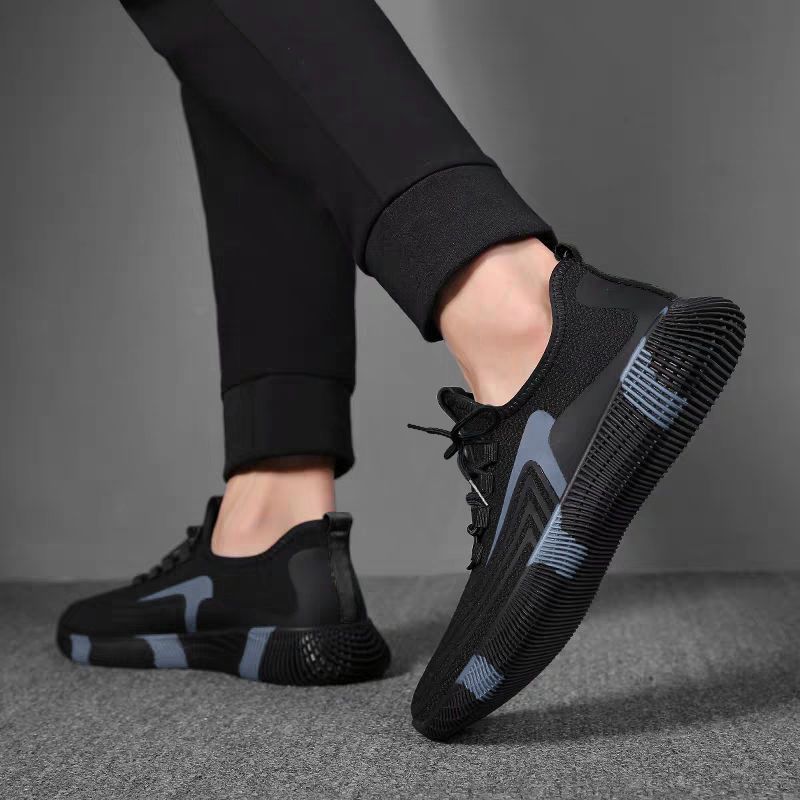 Lightweight Shoes - Casual Athletic Sneakers - Black Canvas