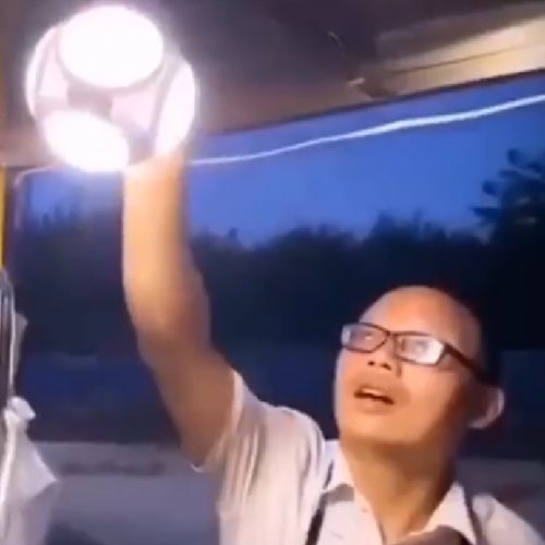 Foldable Rechargeable And Solar Portable Bulb