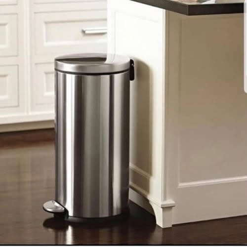 30 Liter Stainless Steel Pedal Waste Bin For Home  And Office