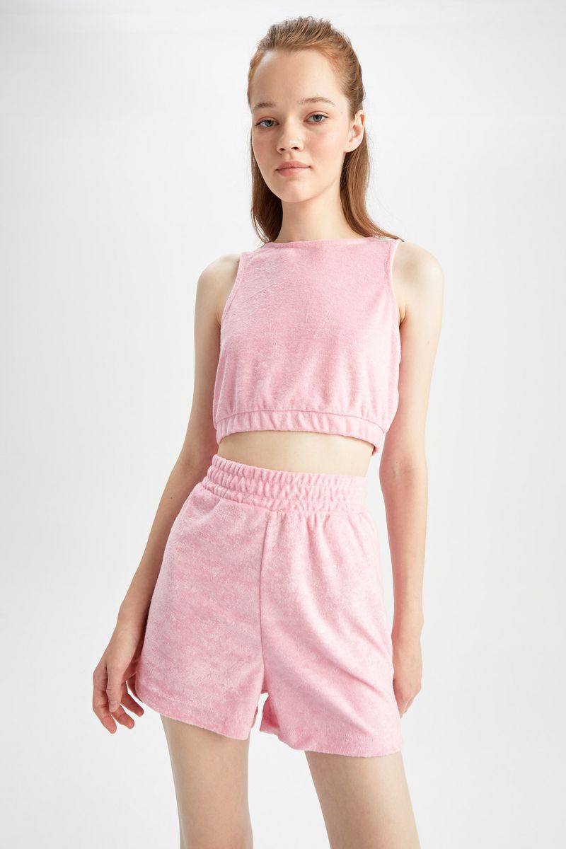 Woman Regular Fit Knitted Short-Pink