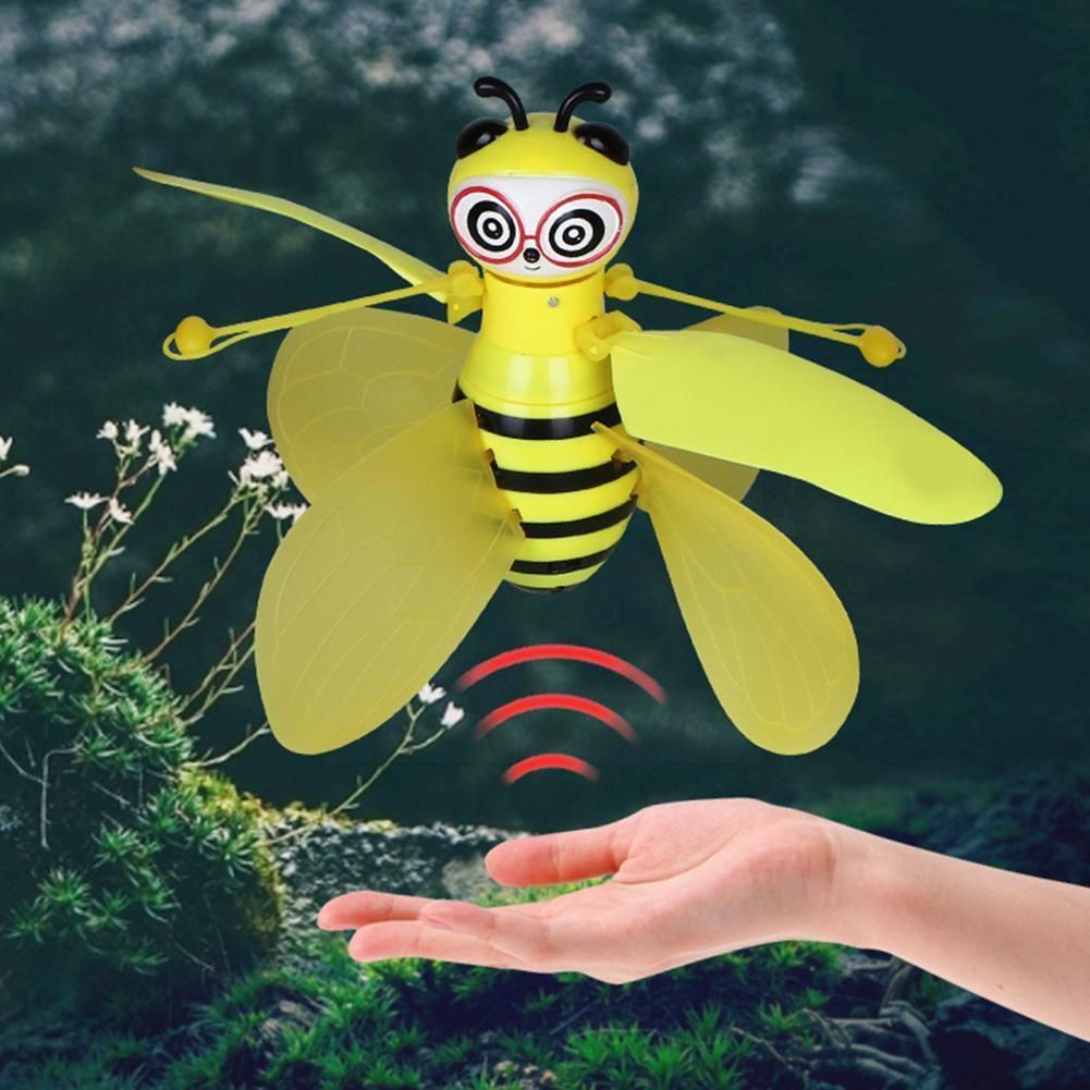 Induction Mini Bee Flying Machine Electronic Remote Gift