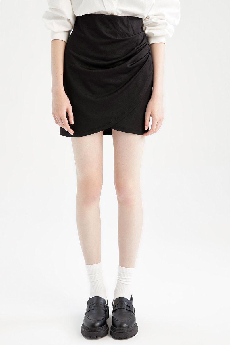 Women - Slim Fit Knitted Skirt-Black