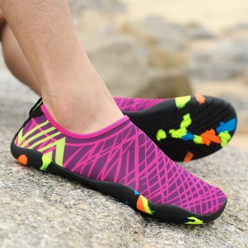 Unisex Water Shoes Beach Diving Climbing Shoes-Red