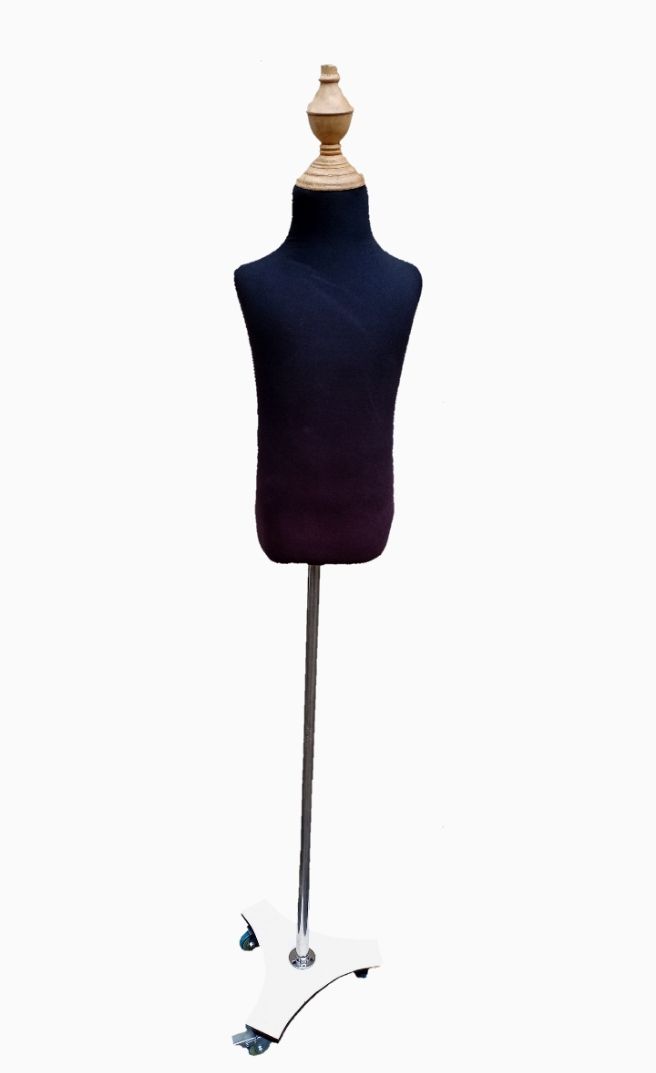 Children Padded Mannequin With Tyre
