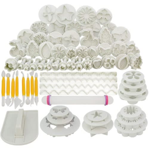 Cake Decorating Plunger - 68 Pieces