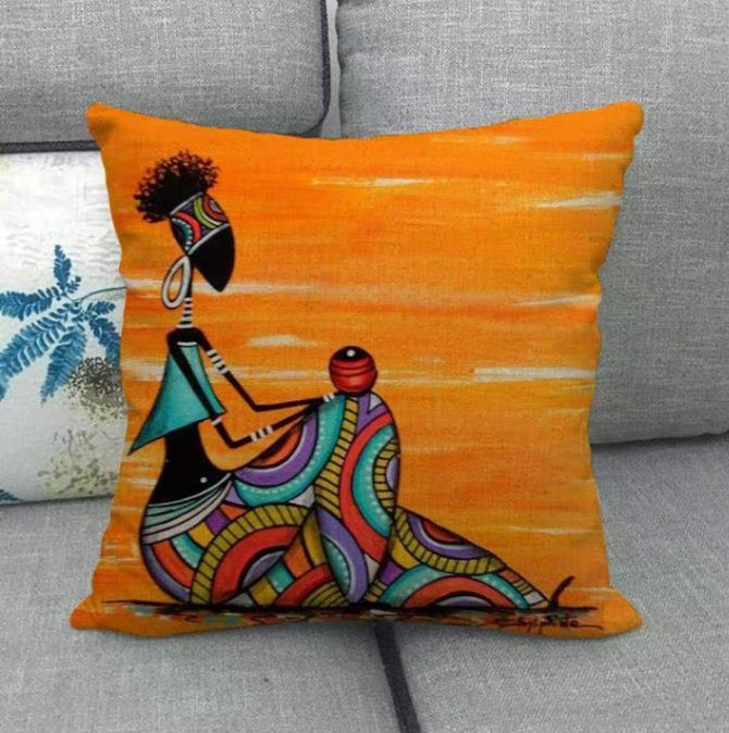 4 Pieces African Family Throw Pillows