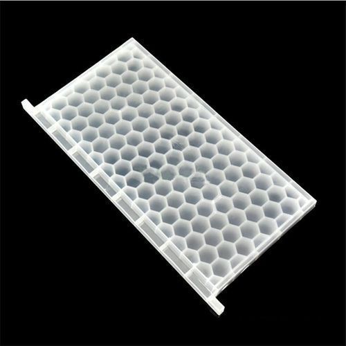 Plastic Bee Pollen Feeder Hive Partition Honey Feed Keep Warm Multi Hole Feeding Frame Beekeeper Beekeeping Tool