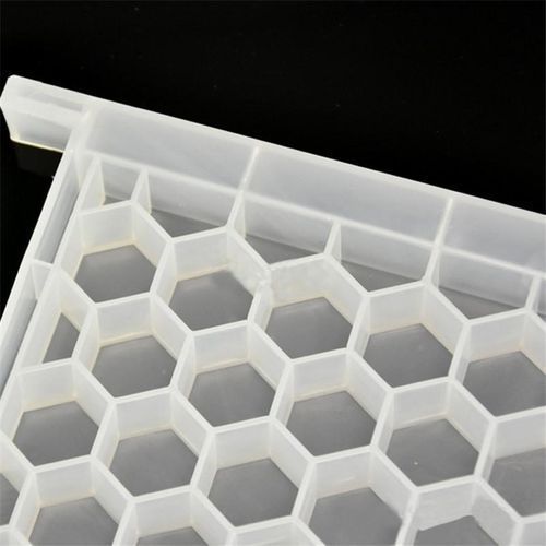 Plastic Bee Pollen Feeder Hive Partition Honey Feed Keep Warm Multi Hole Feeding Frame Beekeeper Beekeeping Tool