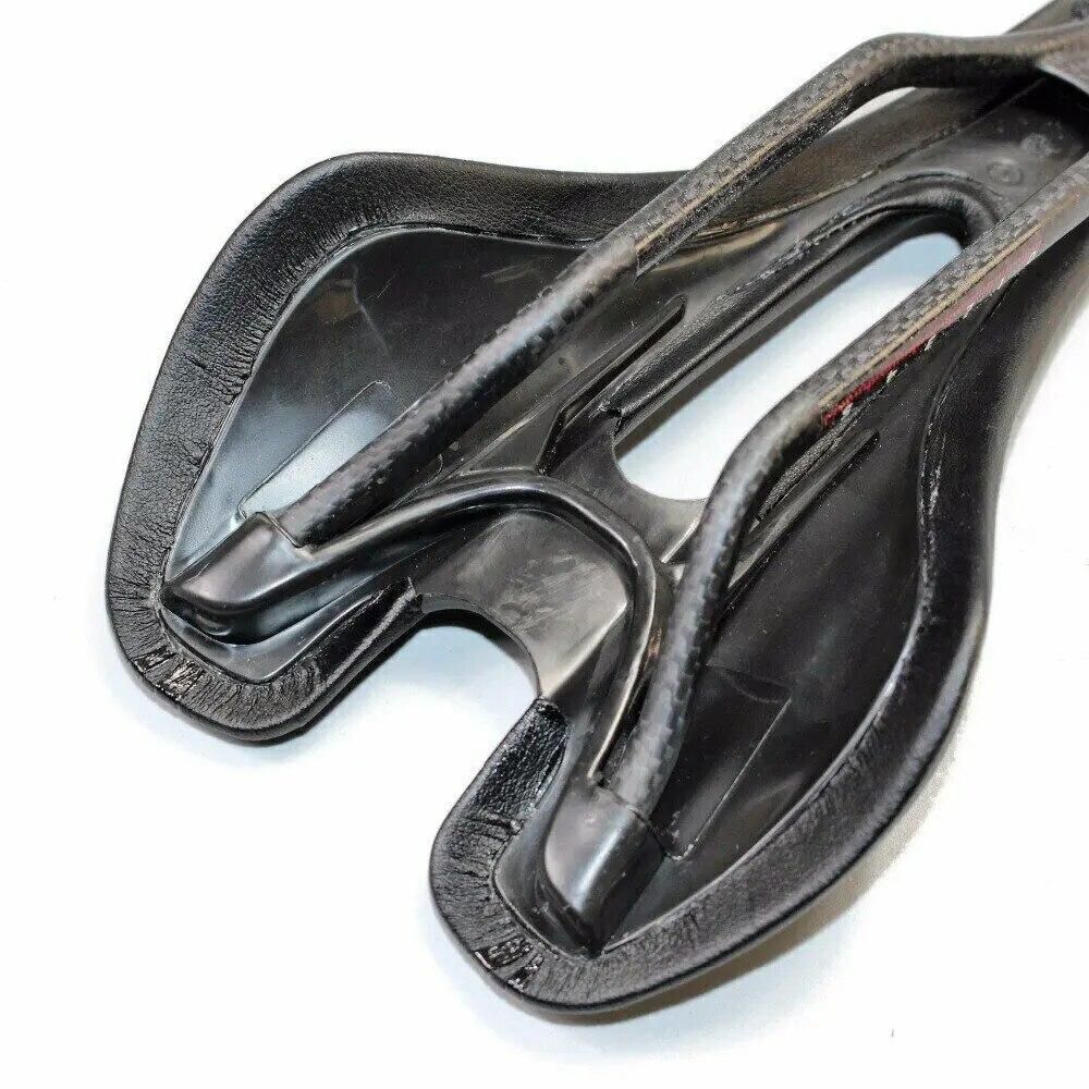 Carbon Fiber Bike Saddle Lightweight Hollow Bicycle Saddle Seat Comfortable for MTB Road Bike