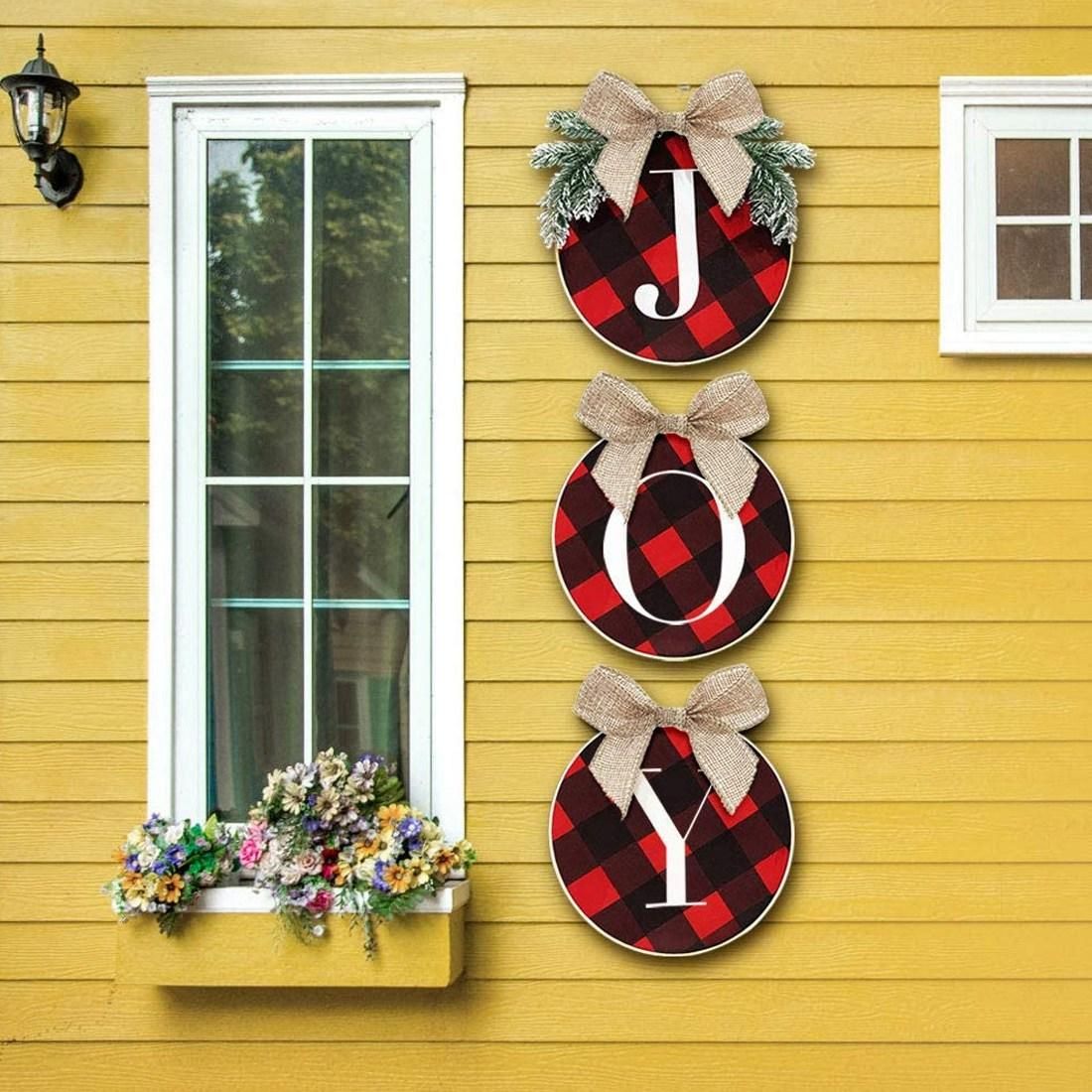 - Joy Sign - Check Wreath for Door