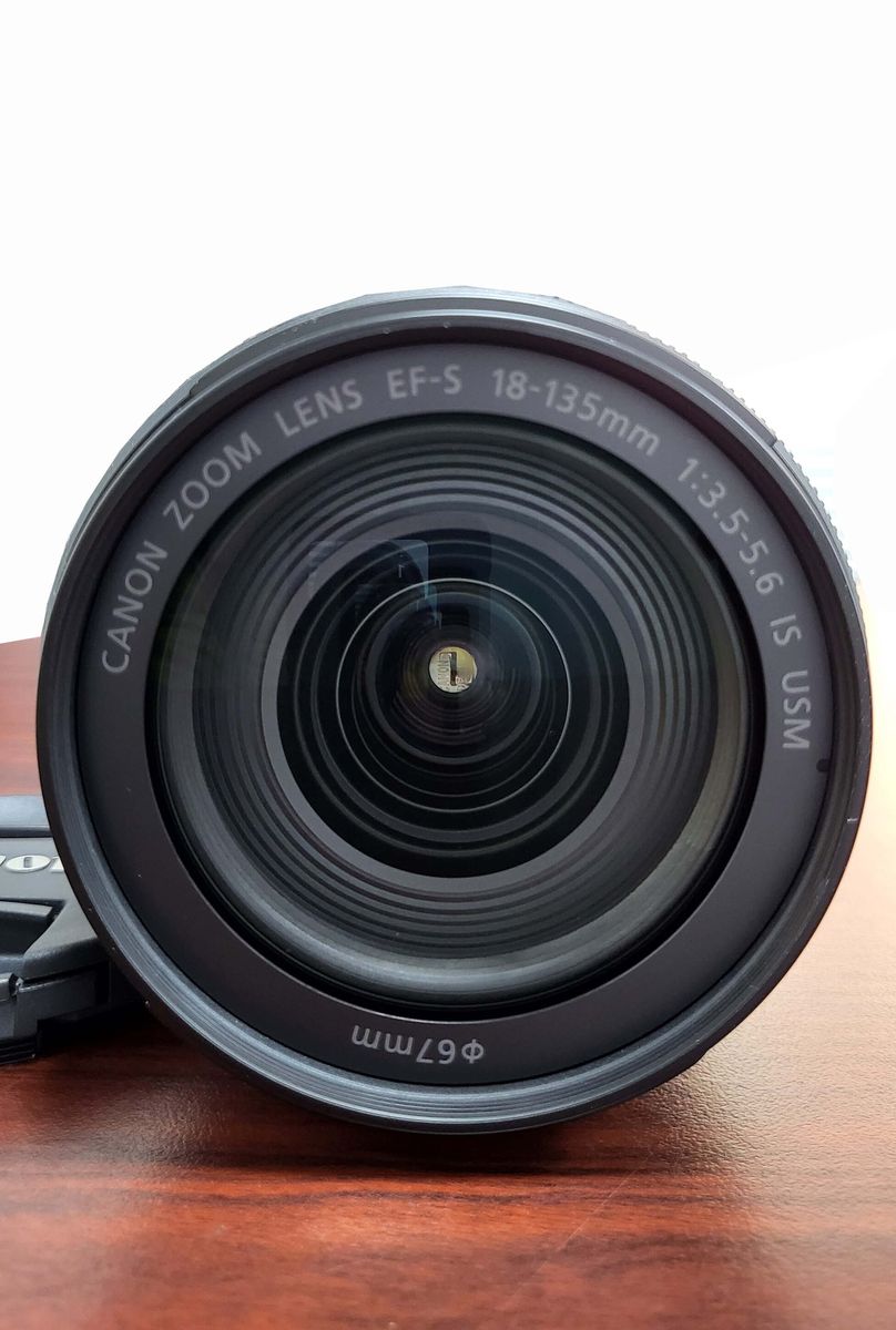 CANON LENS EF-S18-135MM F/3.5-5.6 IS USM
