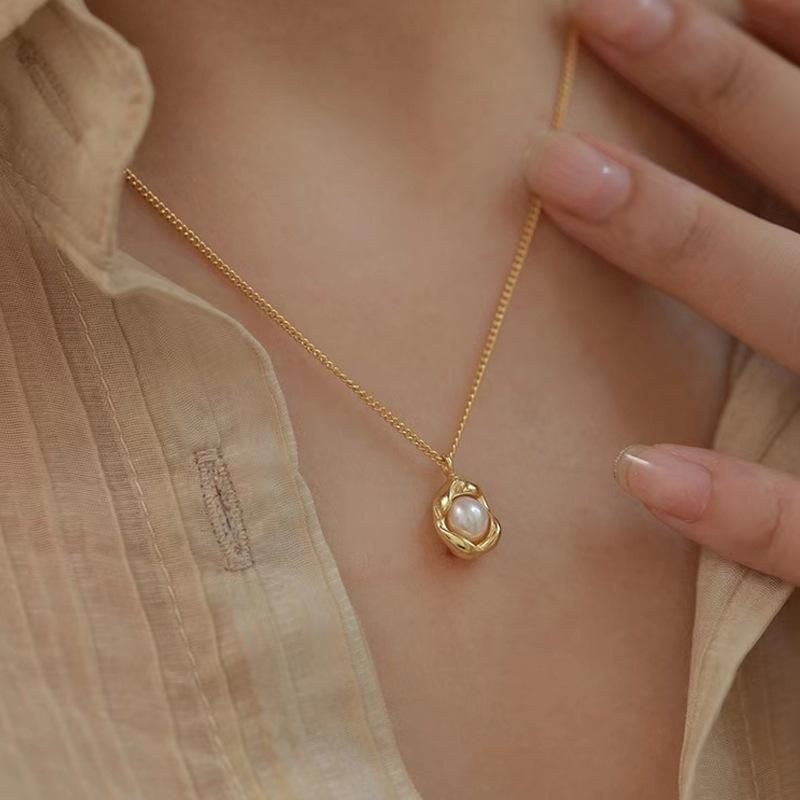 Gold Initial Necklaces Gift for Women,18K Gold Plated Dainty Layering Paperclip Link Chain Necklace