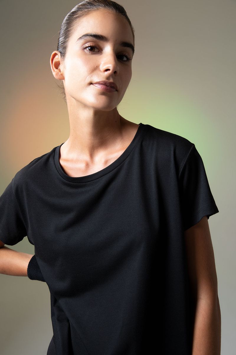 Woman Comfort Fit Knitted T-Shirt-Black