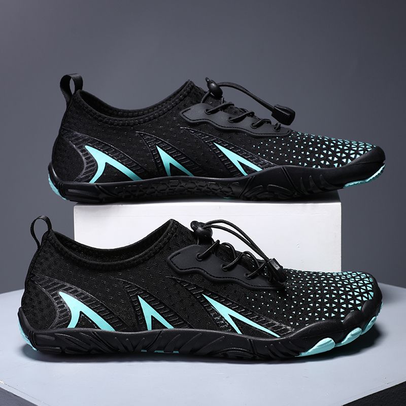 Lady Upstream Shoes Aqua Shoes Barefoot Swimming Shoes Black