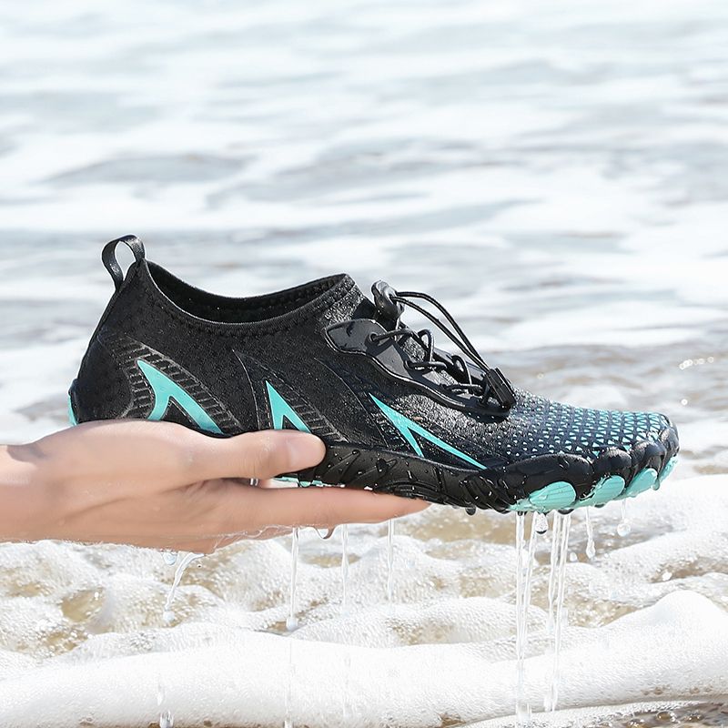 Lady Upstream Shoes Aqua Shoes Barefoot Swimming Shoes Black