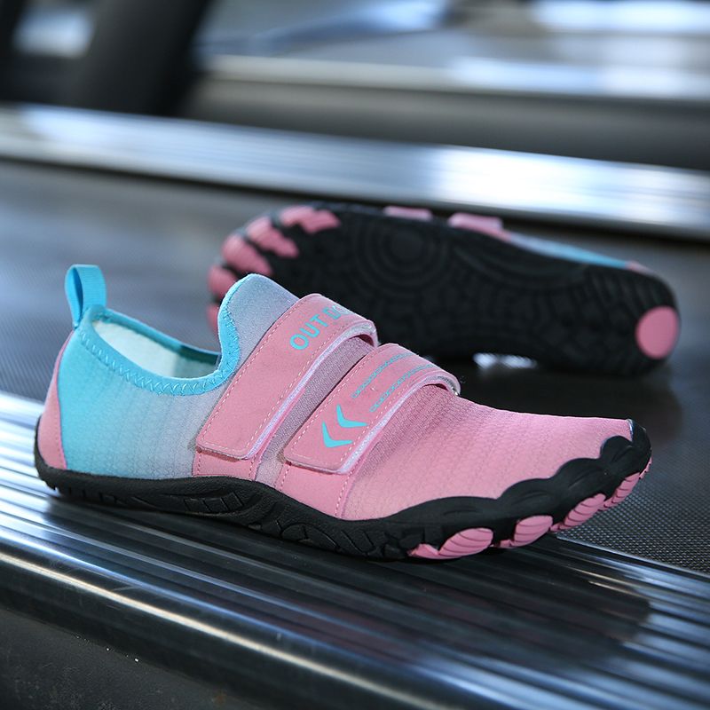 Unisex Five-finger Beach Water Shoes Women Big Size 36-42 Outdoor Quick-drying River Trekking Lovers Swimming Shoes Comfortable Fitness Shoes Black