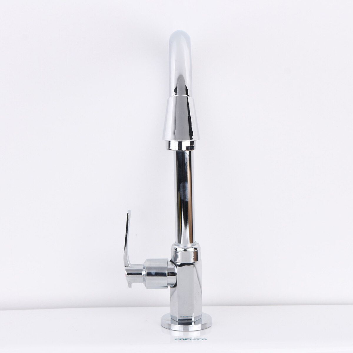 Bathroom Faucet 360° Rotating Chrome Single Hole Water Tap Basin Kitchen Wash Basin Faucet Kitchen Faucet