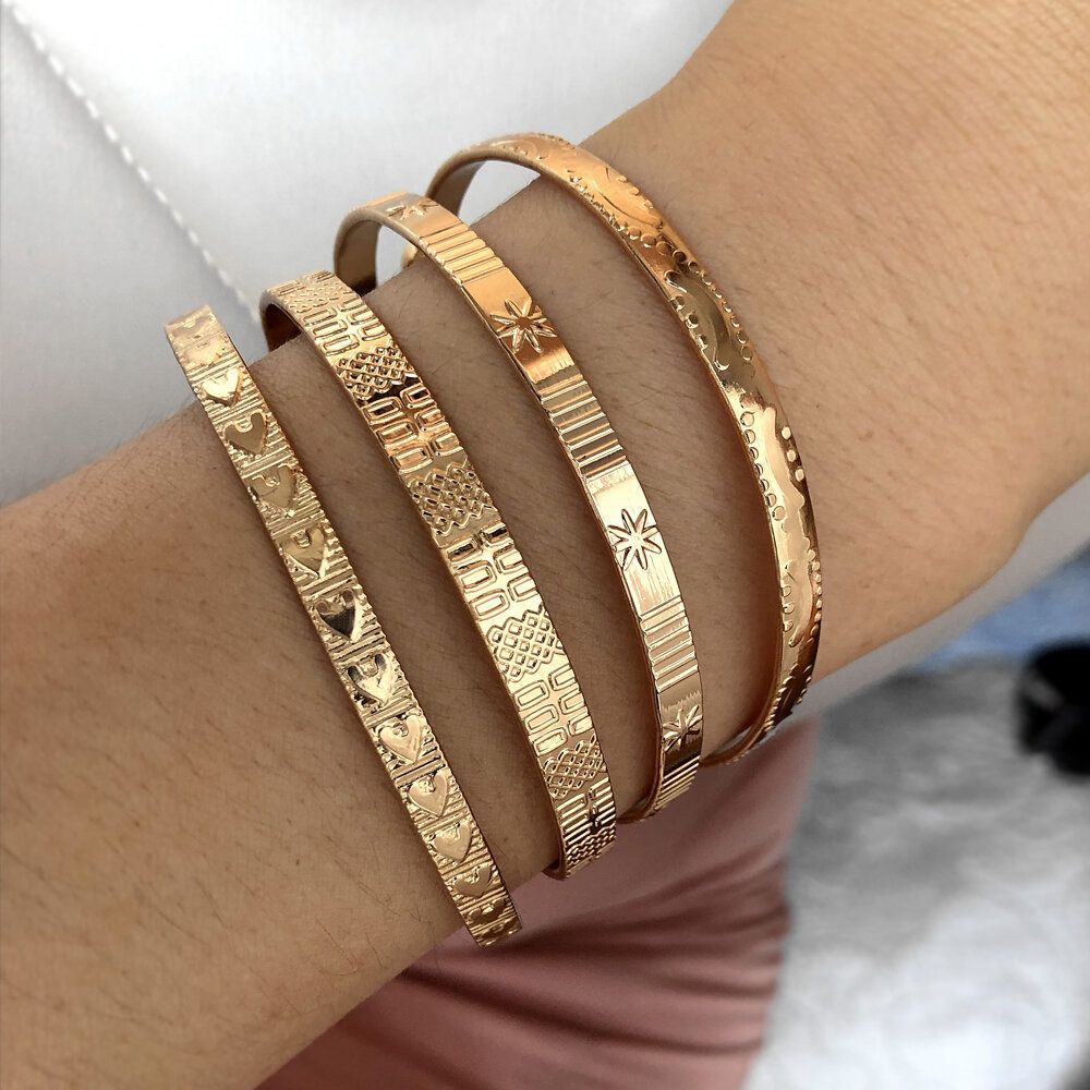 4 Pcs Trendy Creative Gold Opening Heart Star Moon Design