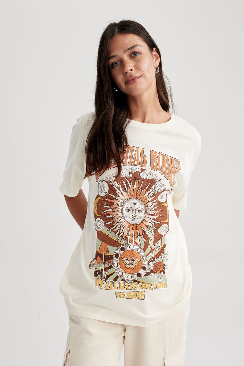 Woman Young Oversize Fit Crew Neck Knitted Short Sleeve T-Shirt - Ecru
