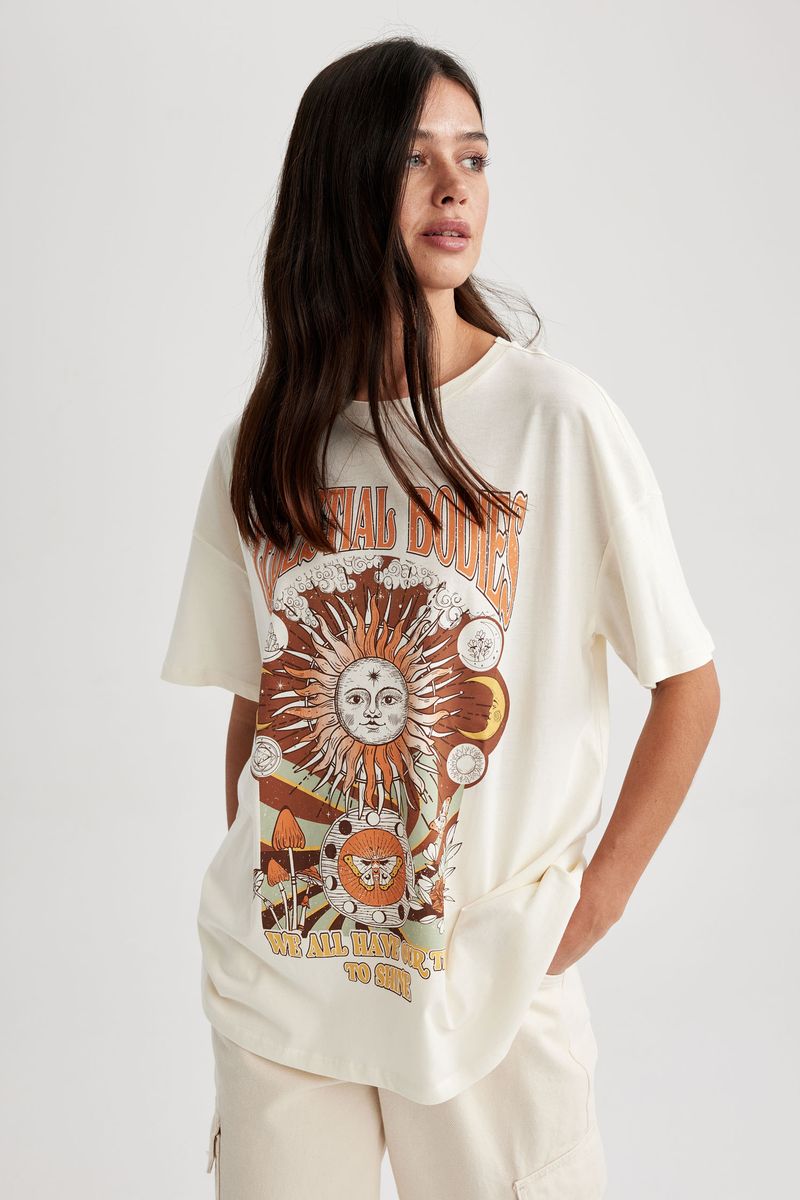 Woman Young Oversize Fit Crew Neck Knitted Short Sleeve T-Shirt - Ecru