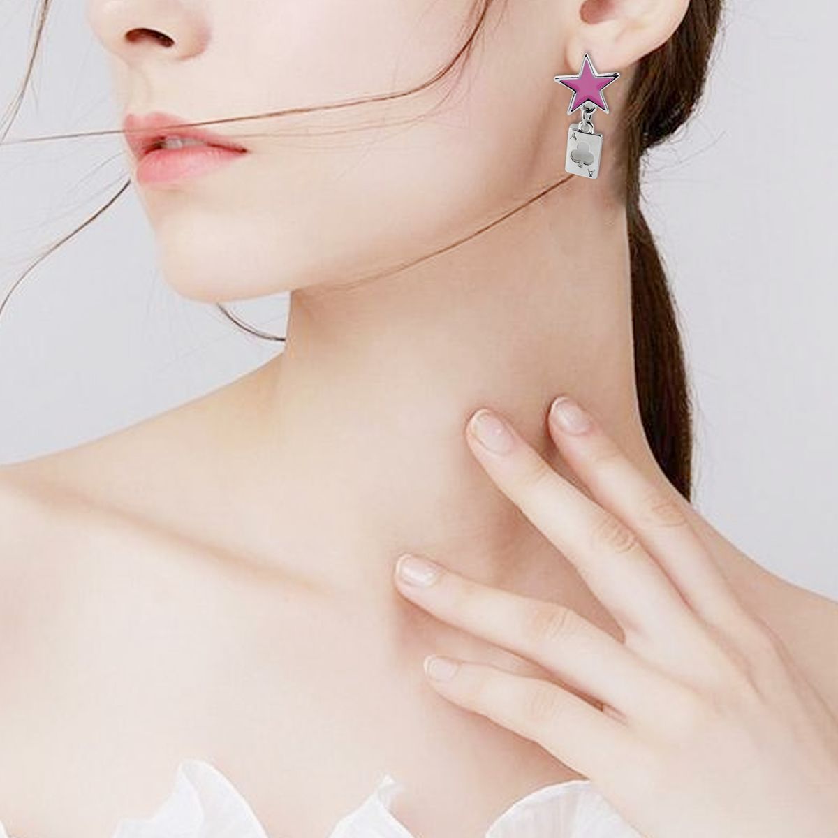Hunter Anime Cosplay Poker Joker Ear Stud Earring For Hisoka Jewelry Accessories-Golden