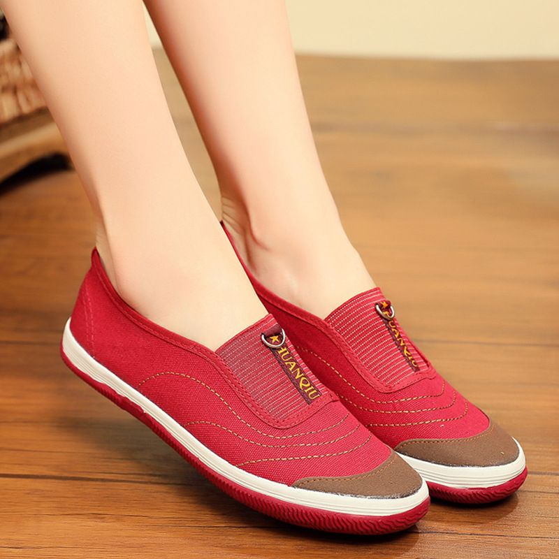 Ladies Flat Fashion Casual Non-slip Cloth Shoes - Red
