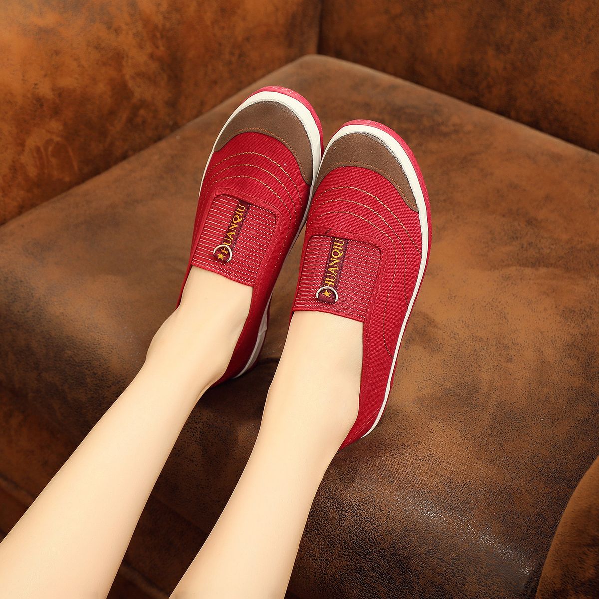 Ladies Flat Fashion Casual Non-slip Cloth Shoes - Red