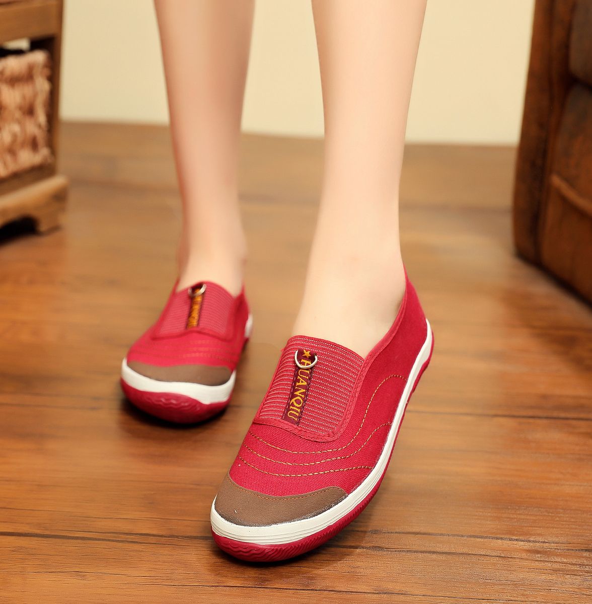 Ladies Flat Fashion Casual Non-slip Cloth Shoes - Red