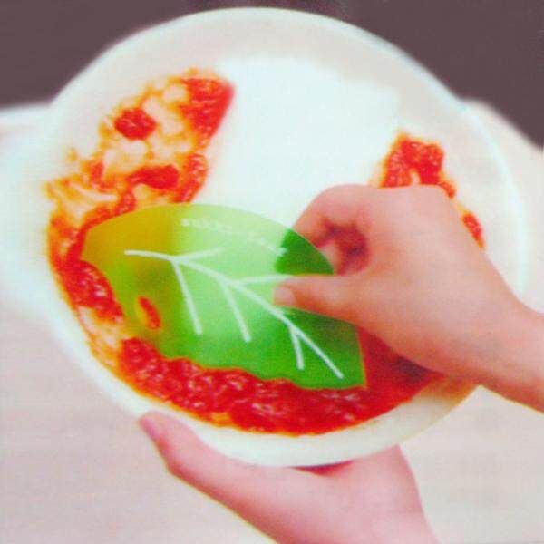 Plastic Leaf Scraper Kitchen Cleaning Tool Pot Bowl Pan Scraper