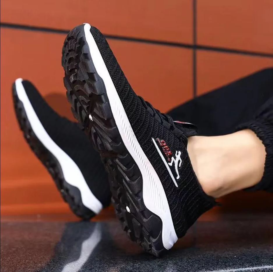 2022 Men's Fashion Sneakers - Black