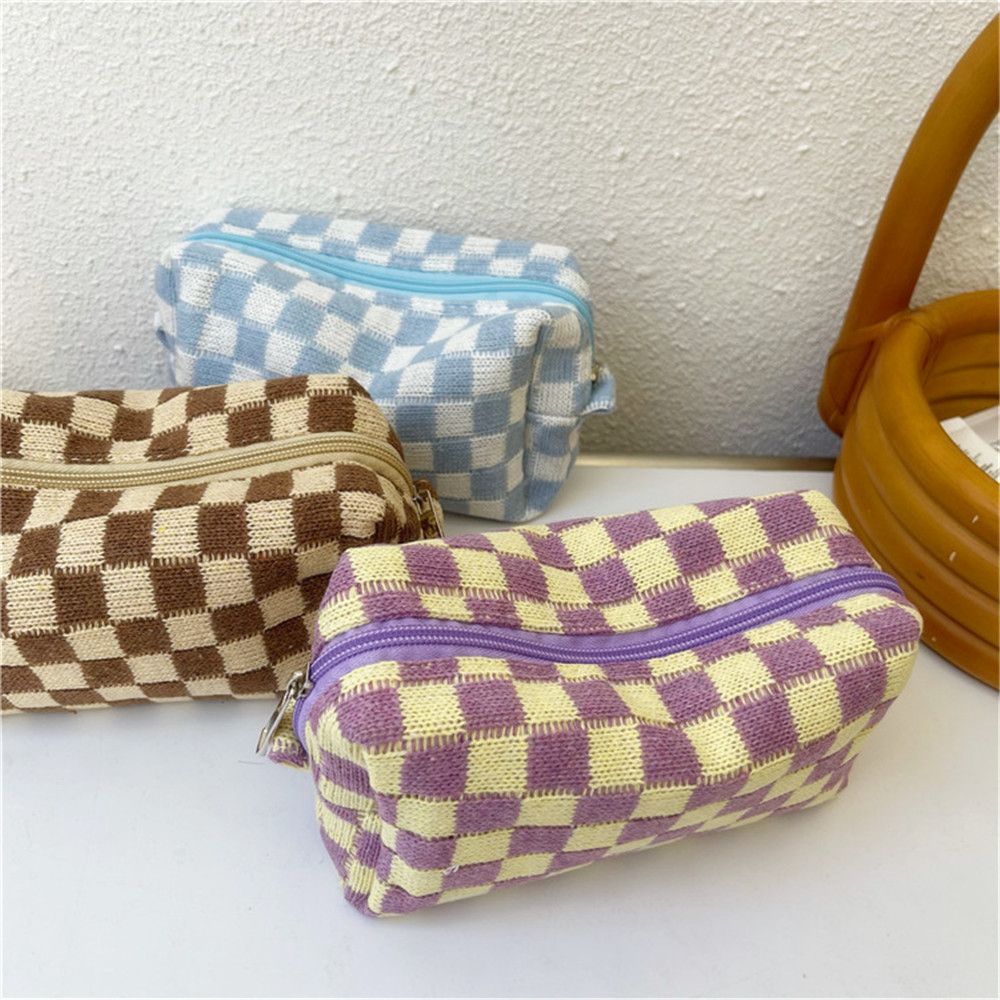 Ins Checkerboard Knitted Cosmetic Bag Cases Organizer Pouch