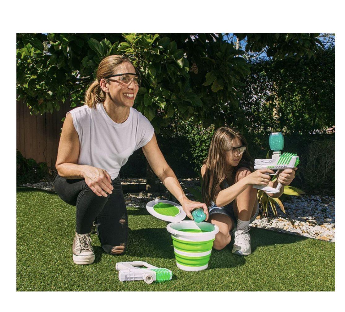 Gel Blaster SURGE, Electric Green, Water-Based Gellet Blaster With 10,000 Electric Green Gellet Pack