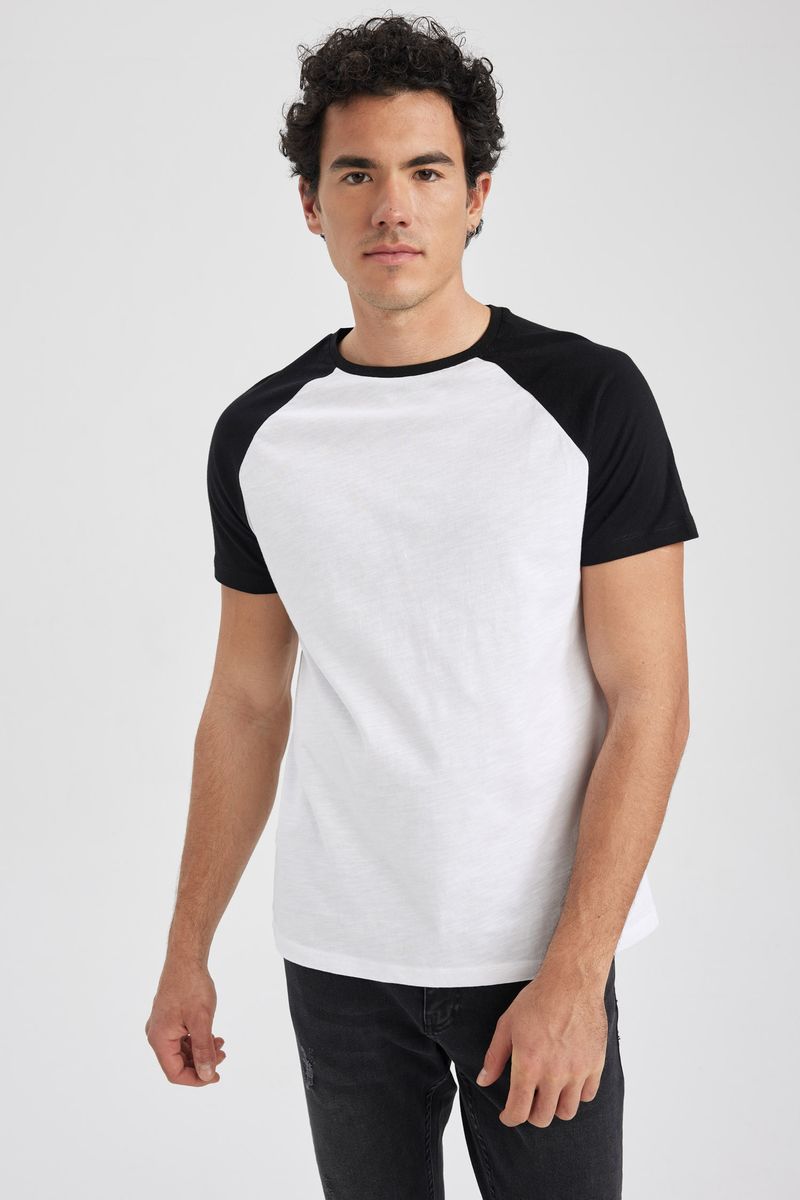 Man Young Slim Fit Short Sleeve Crew Neck Knitted T-Shirt - Black