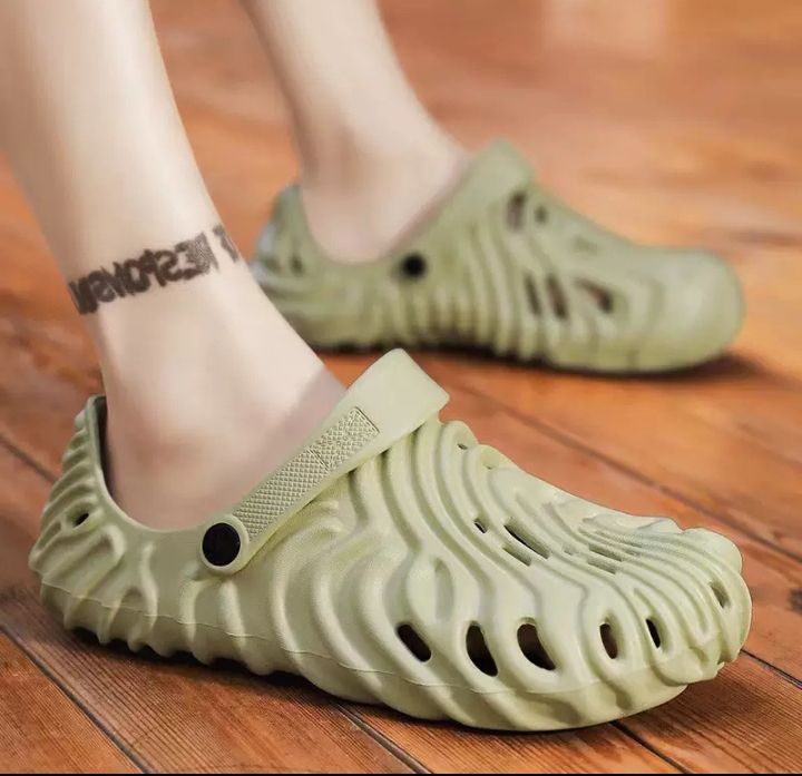 Unisex Crocs Fashion Waterproof Shoes For Outdoor - Green