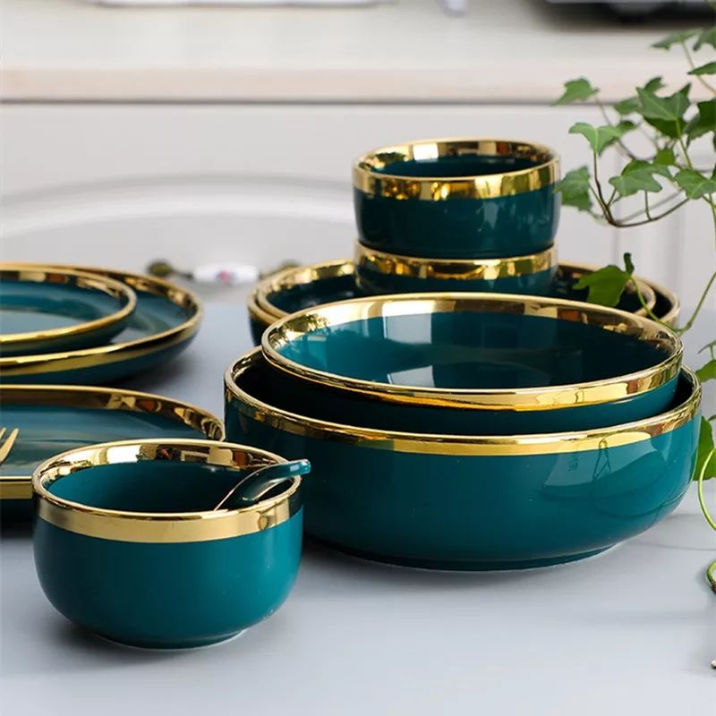 12 Pieces Breakable Ceramic Luxurious Plate
