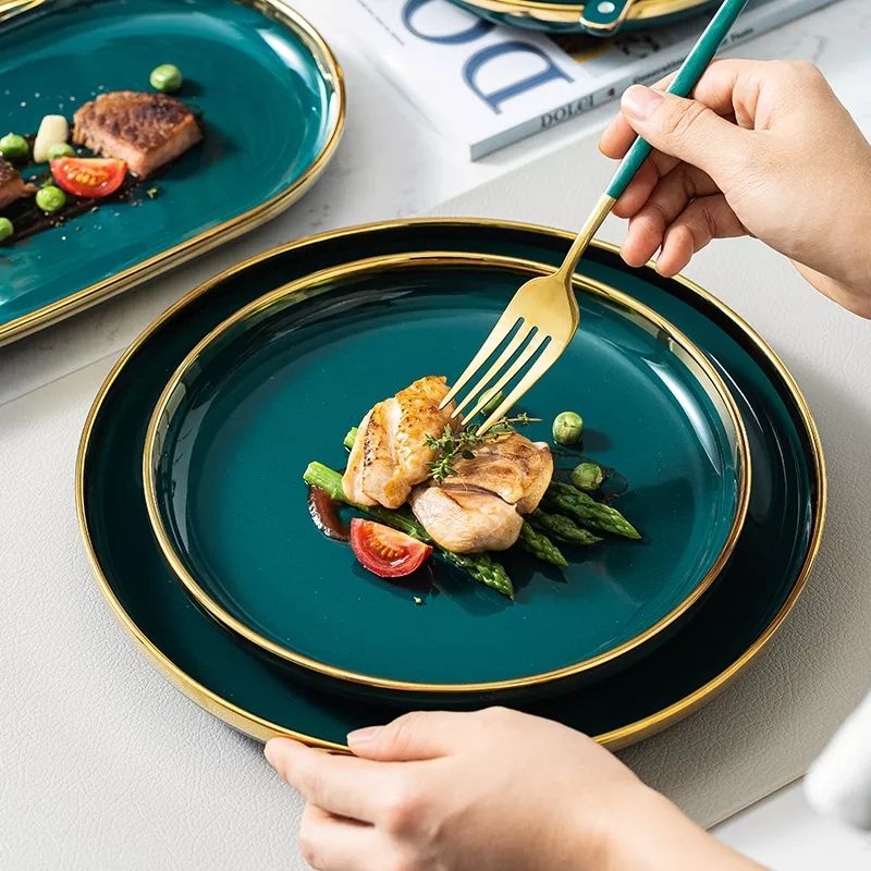 12 Pieces Breakable Ceramic Luxurious Plate