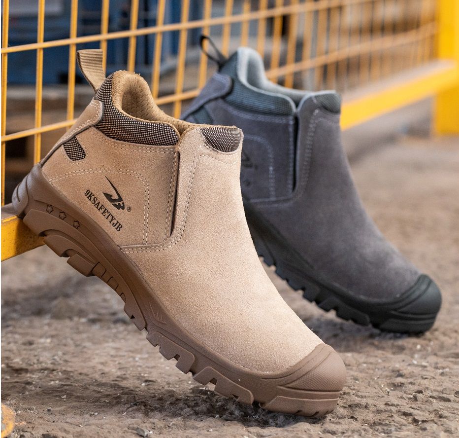 Work Safety Shoes Men Lightweight Safety Boots Indestructible Work Sneakers