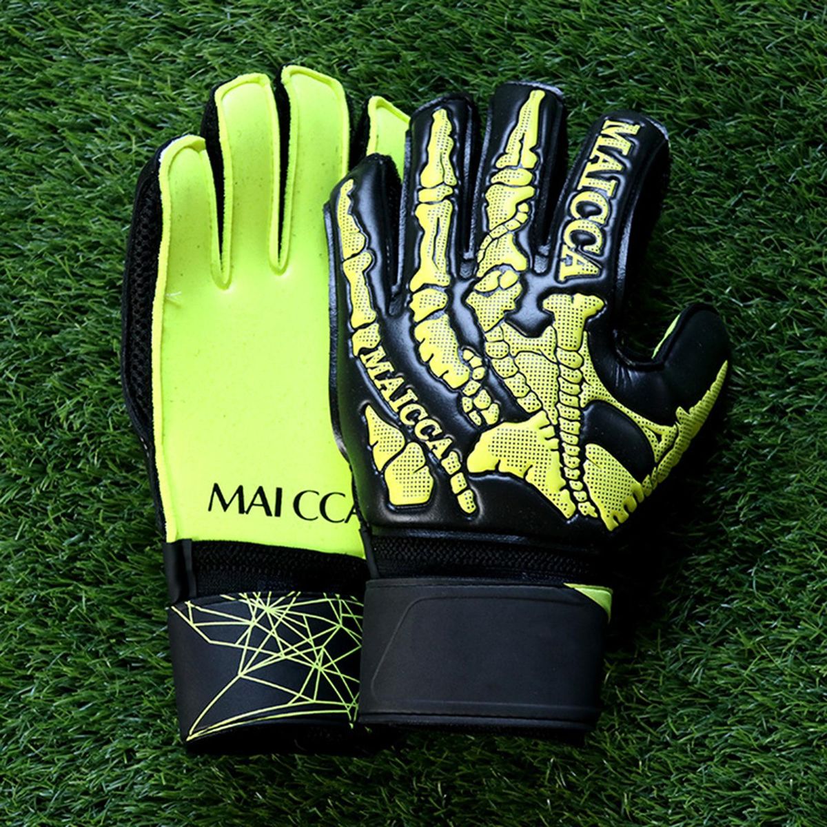 Goalkeeper Gloves  Girls Football Black
