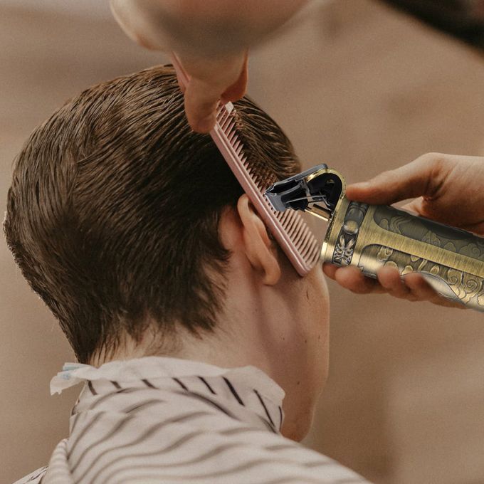 Men Hair Clippers With LCD Display Cordless Barber Clipper
