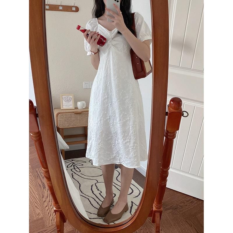 Zhiyun minority embossed dark flower dress 2022 spring summer Hepburn style little black dress first love dress zy00020