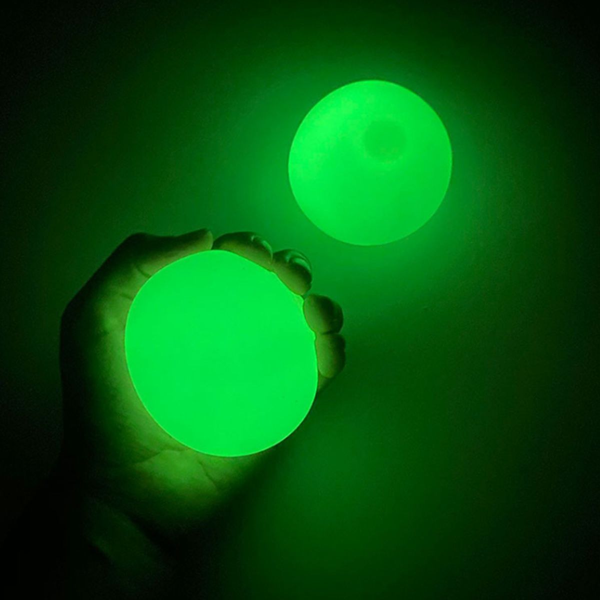 Fluorescerende Sticky Target Balls 2 Large Balls + 1 Small