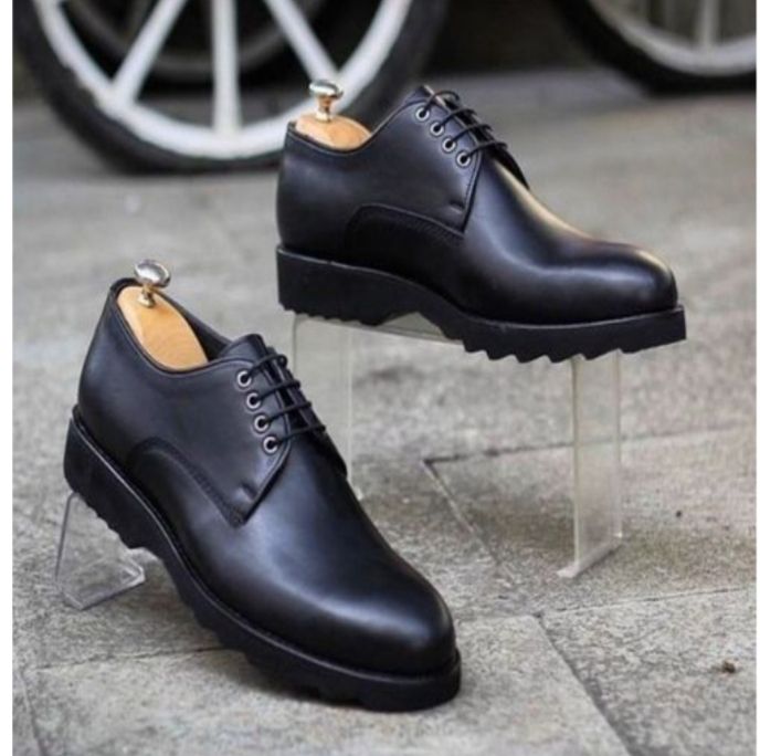 Black Corporate Classy Lace Shoes