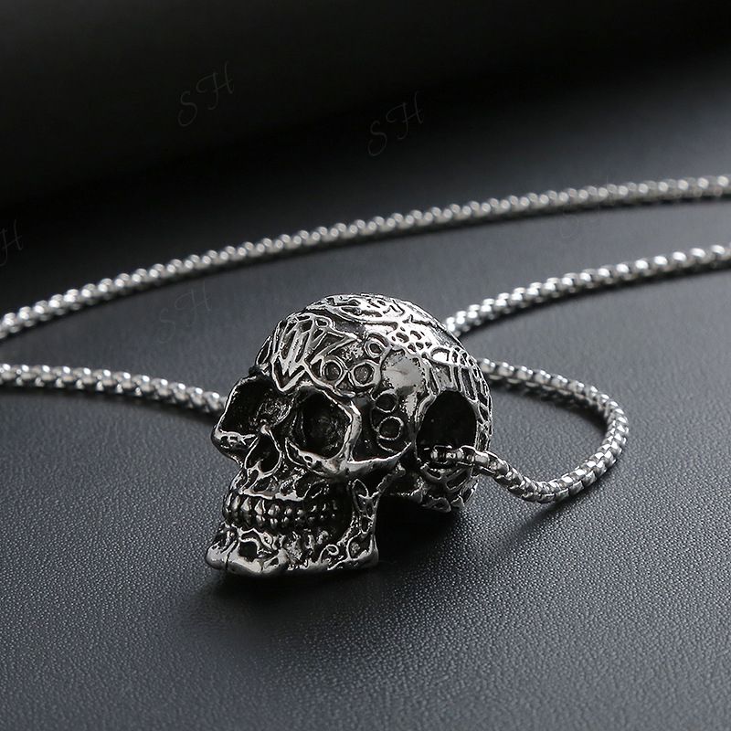 Hip-hop Titanium Skull Pendant Necklace