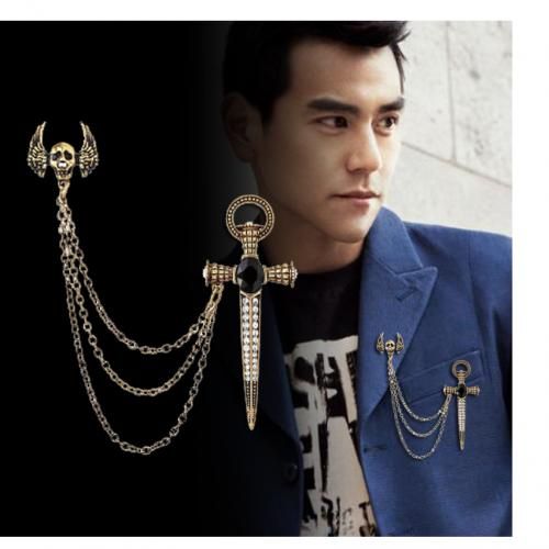 Men Royalty Gold Brooch