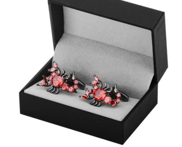 High Quality Red Zircons Scorpion Cufflink Mens Shirt Metal Animal Cufflinks For Man Business Wedding Gift Jewelry