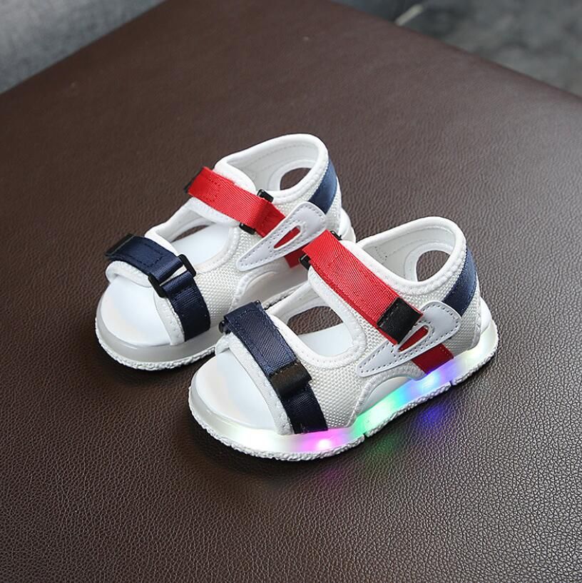 Kids Led Sandals Light Up Children Summer Shoes Glowing Sport Sandals For Boys And Girls Flashing Soft Beach Shoes For Toddler White