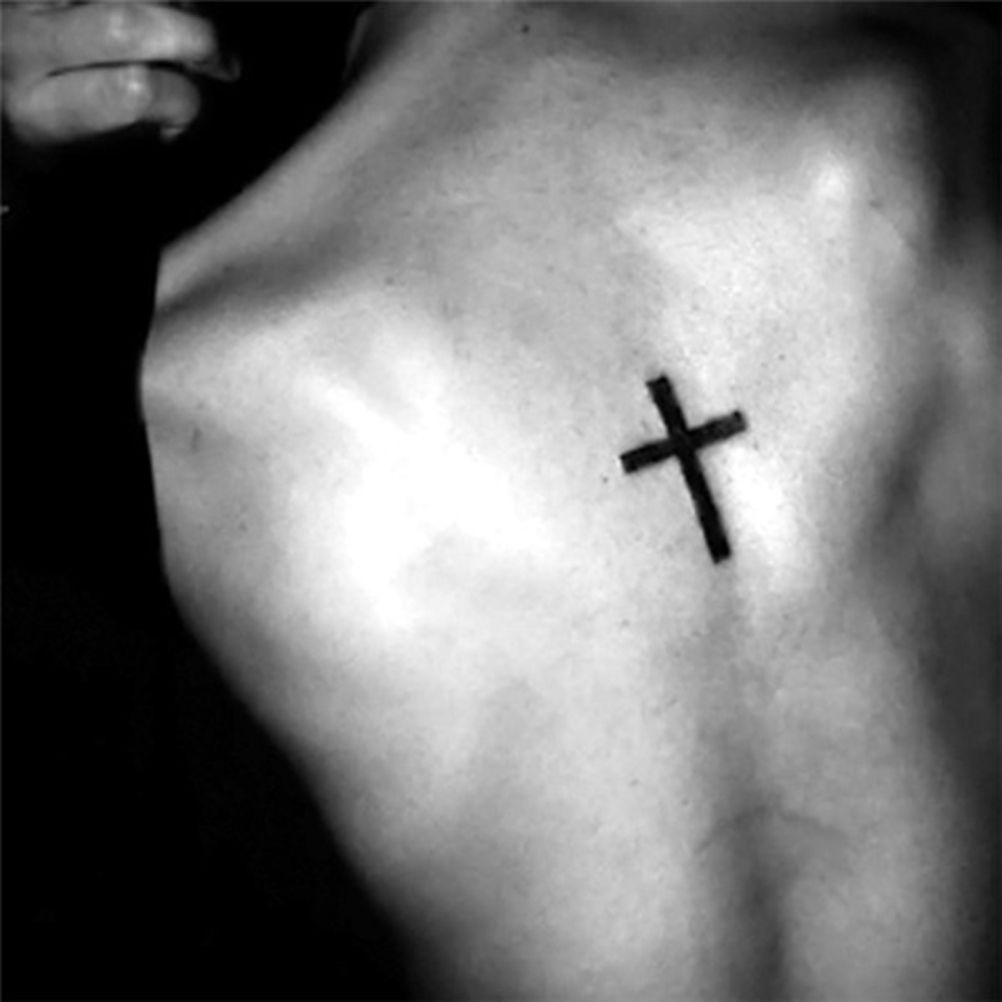 Art Cross Tatoo Waterproof Sticker Fashion Body Flash Sexy Tattoo Finger 10.5*6cm 1 Pc Tatoo
