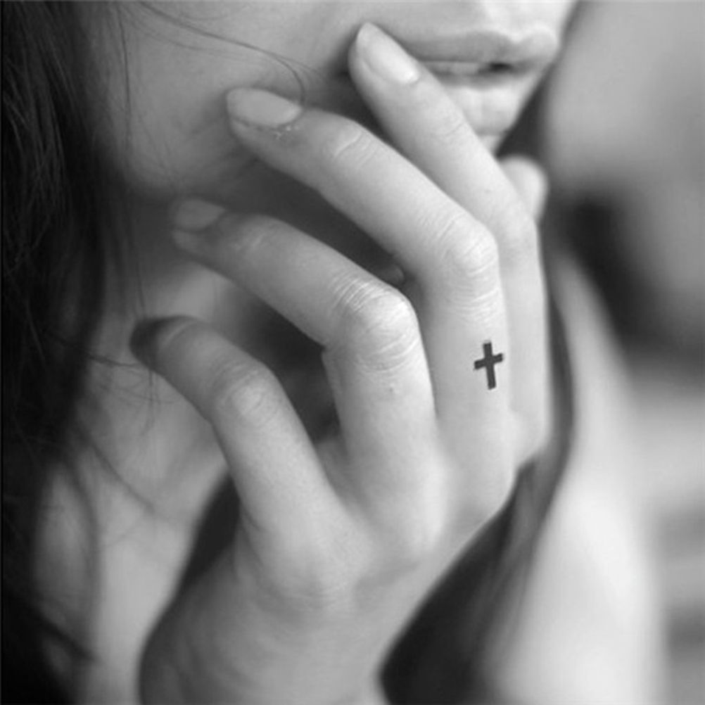 Art Cross Tatoo Waterproof Sticker Fashion Body Flash Sexy Tattoo Finger 10.5*6cm 1 Pc Tatoo