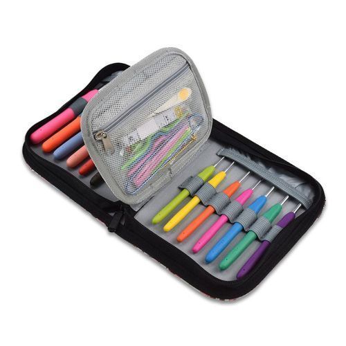 Crochet Hooks Set With Case