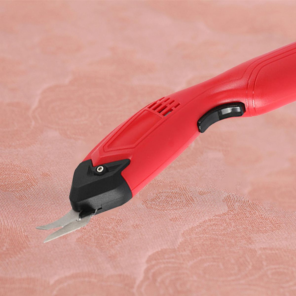 Cordless Electric   With 2 Extra Blades Shear Carpet Red